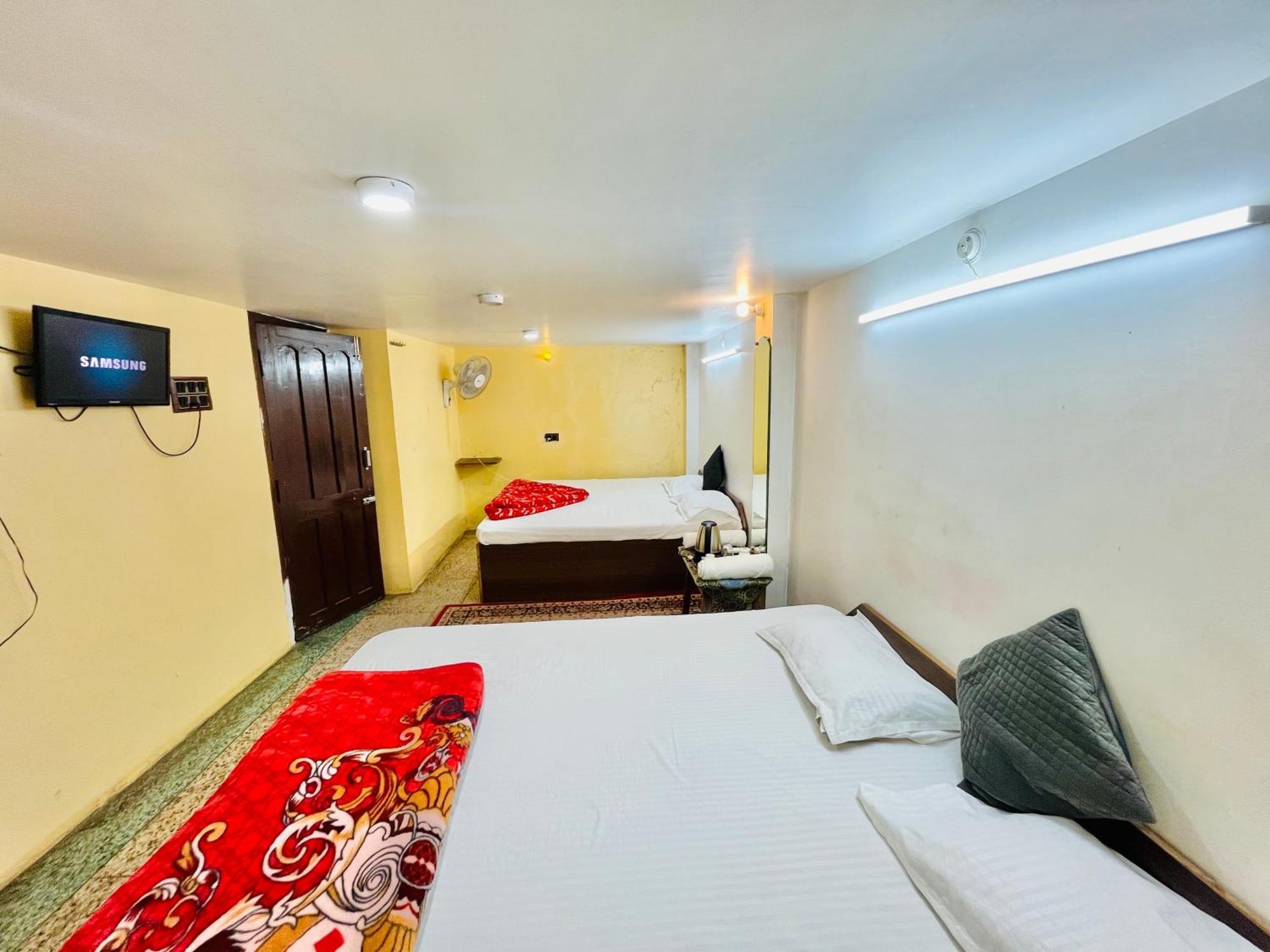 Ganga Guest House Варанаси Екстериор снимка
