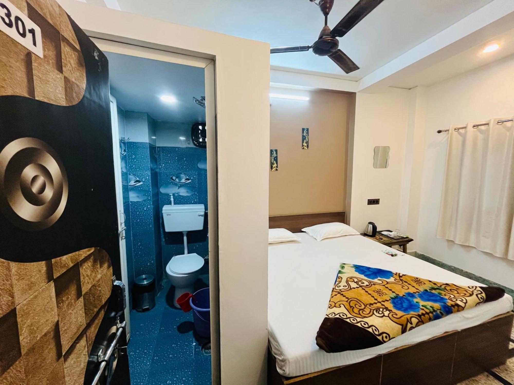 Ganga Guest House Варанаси Екстериор снимка